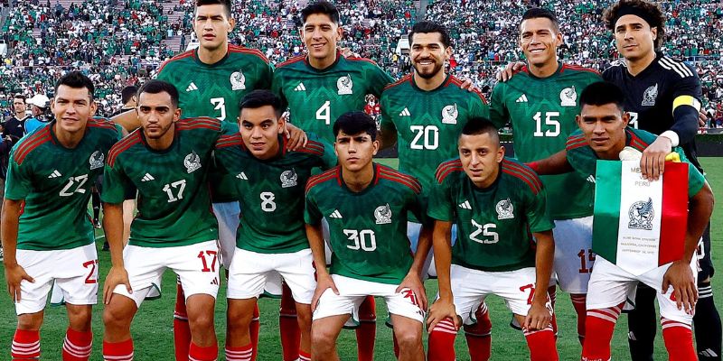 Khám phá chung về bóng đá Mexico 